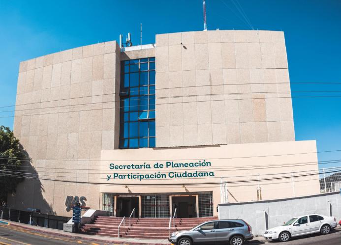 Fotografía de la fachada del edificio de Secretaría de Planeación